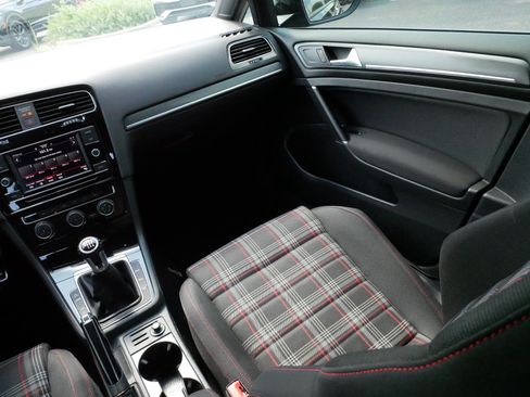 Certified 2020 Volkswagen GTI S FWD image 11
