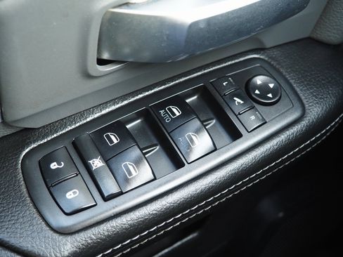 Used 2019 RAM 2500 Big Horn image 24