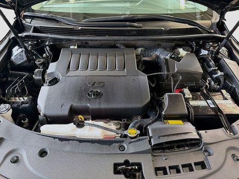 Used 2015 Toyota Avalon XLE image 29