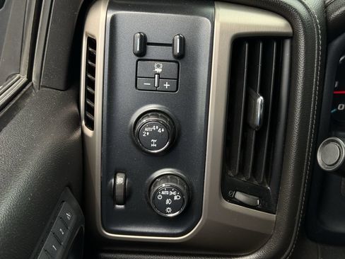Used 2018 GMC Sierra 1500 Denali w/ Denali Ultimate Package AWD/4WD image 20
