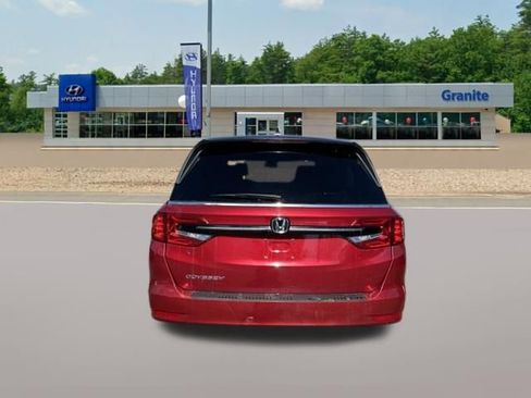 Used 2024 Honda Odyssey EX-L image 8
