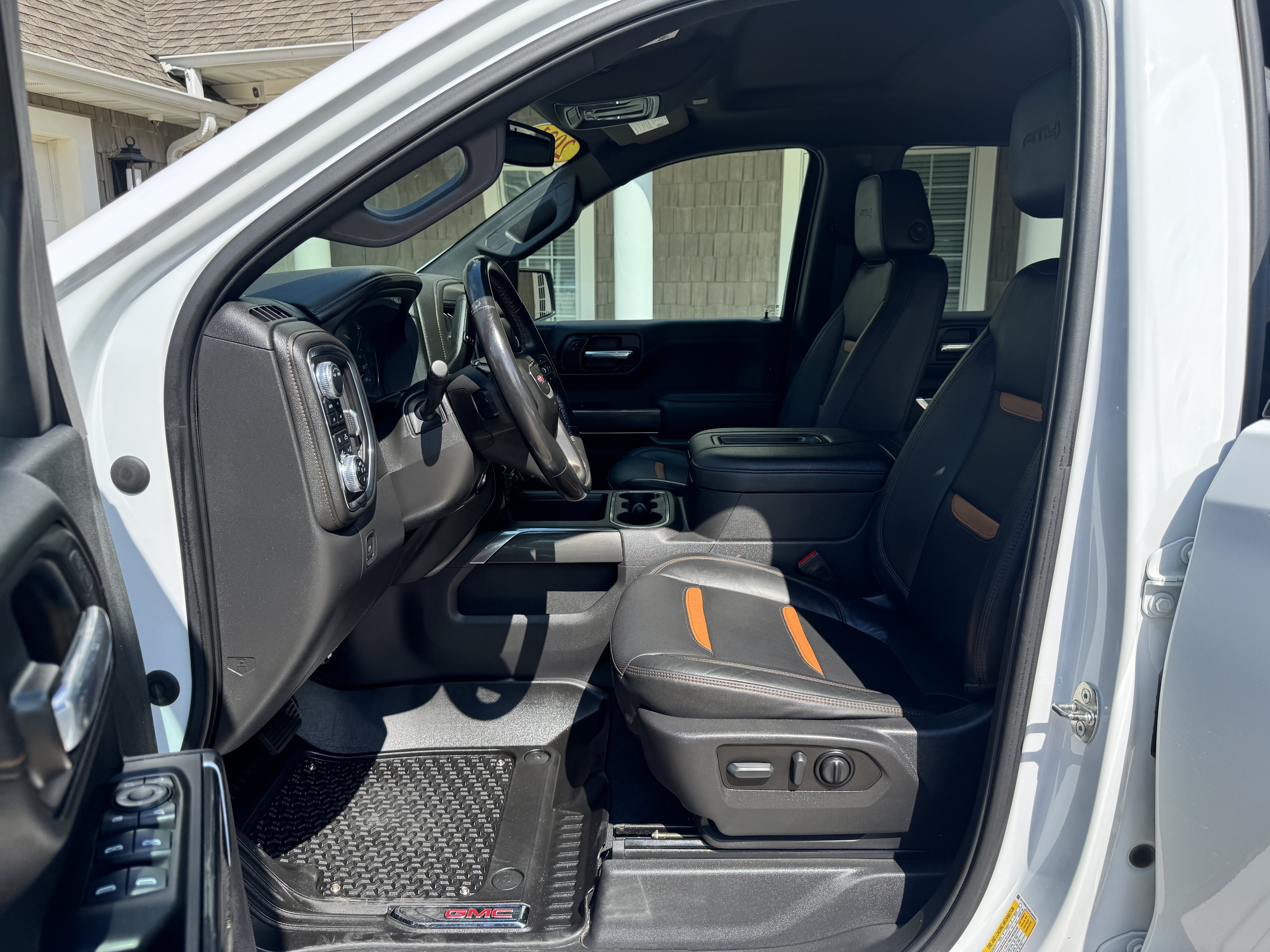 Used 2021 GMC Sierra 1500 AT4 AWD/4WD image 12