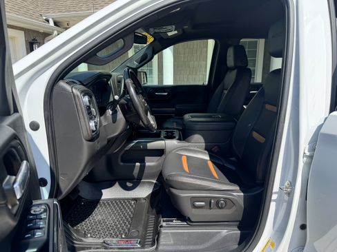 Used 2021 GMC Sierra 1500 AT4 AWD/4WD image 12