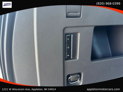 Used 2018 Ford Expedition Max XLT AWD/4WD image 33