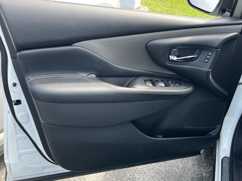 Used 2023 Nissan Murano SL w/ SL Moonroof Package AWD/4WD image 21