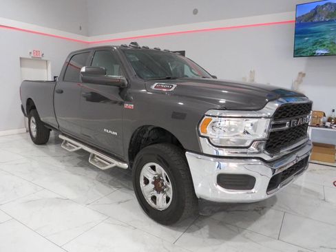 Used 2022 RAM 2500 Tradesman image 2
