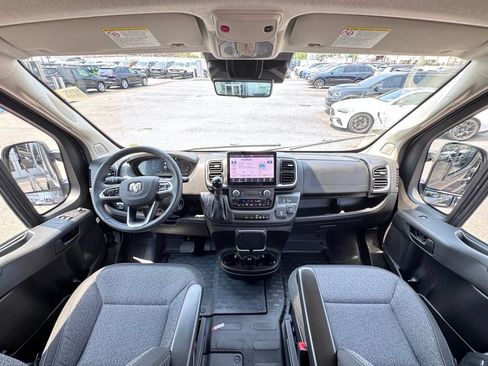 Used 2026 RAM ProMaster 3500 w/ Quick Order Package 22G SLT FWD image 23