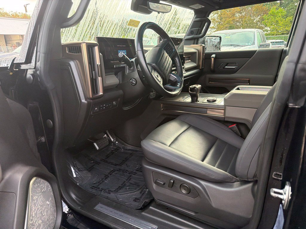 Used 2025 GMC Hummer EV 3X w/ LPO, Sport Package AWD/4WD image 12
