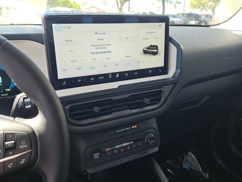 New 2025 Ford Bronco Sport Heritage w/ Convenience Package image 11