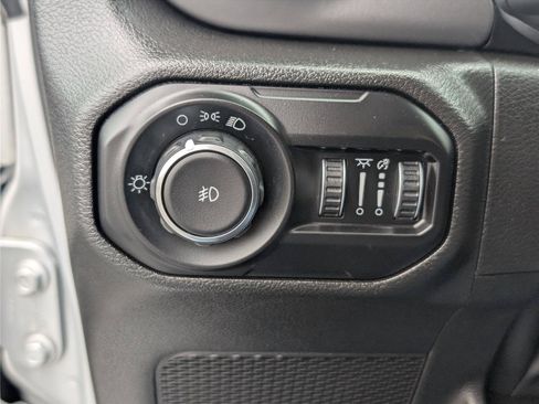 Used 2022 Jeep Wrangler Unlimited Sport AWD/4WD image 20
