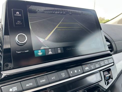 New 2026 Honda Odyssey EX-L image 19