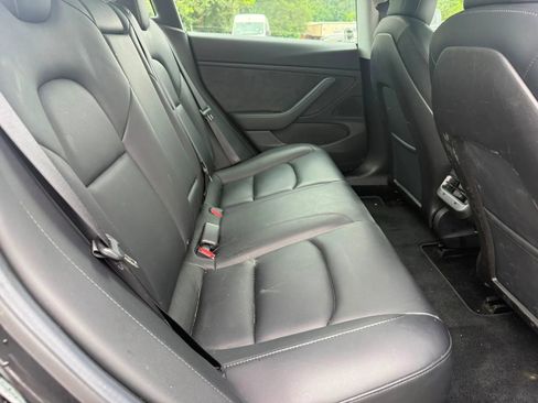 Used 2019 Tesla Model 3 Long Range AWD/4WD image 13