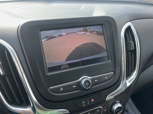 Used 2022 Chevrolet Equinox LT image 65