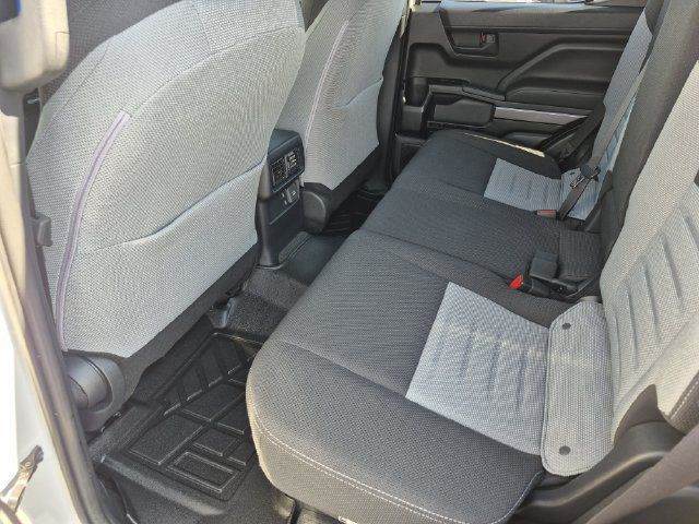 Used 2025 Toyota 4Runner TRD Off-Road AWD/4WD image 25
