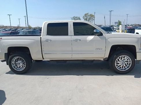 Used 2015 Chevrolet Silverado 1500 High Country w/ High Country Premium Package image 2