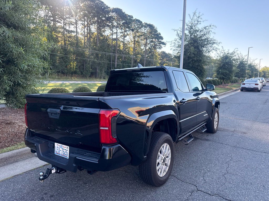 Used 2024 Toyota Tacoma SR5 AWD/4WD image 6