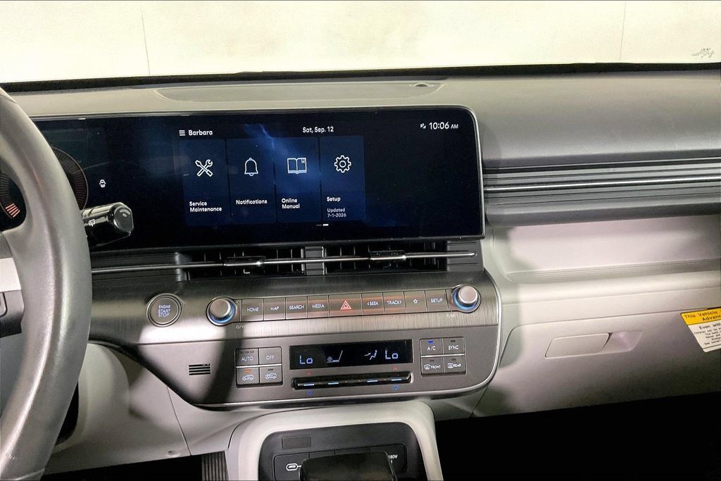 Used 2024 Hyundai Kona SEL FWD image 5