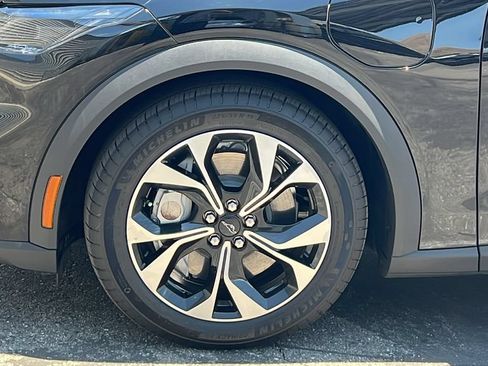 Certified 2025 Ford Mustang Mach-E Select RWD image 22