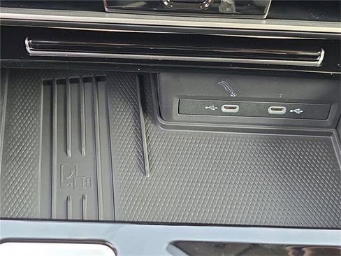 New 2026 Volkswagen Atlas SE image 21