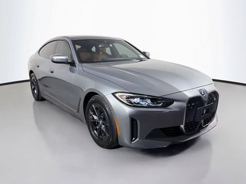 Used 2023 BMW i4 eDrive40 w/ Premium Package RWD image 3