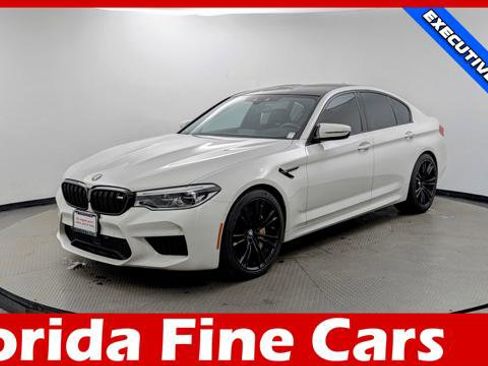 Used 2018 BMW M5 image 1