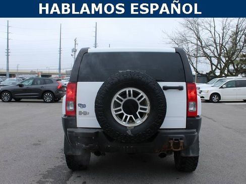 Used 2008 HUMMER H3 Luxury image 4