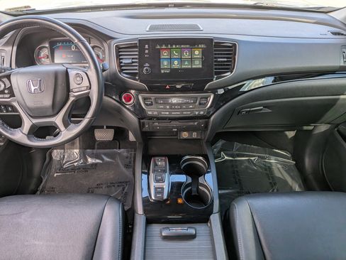Used 2022 Honda Pilot Touring image 19