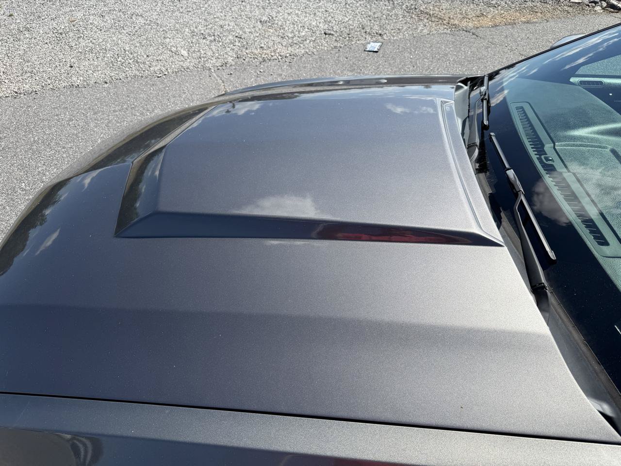 Used 2011 Ford Mustang Premium w/ 202A Rapid Spec Order Code RWD image 3
