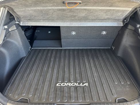 Certified 2025 Toyota Corolla SE FWD image 14
