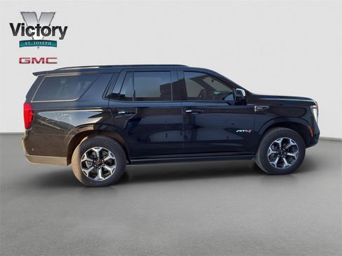 Used 2025 GMC Yukon AT4 Ultimate image 16