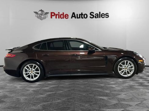 Used 2018 Porsche Panamera w/ Premium Package Plus image 13