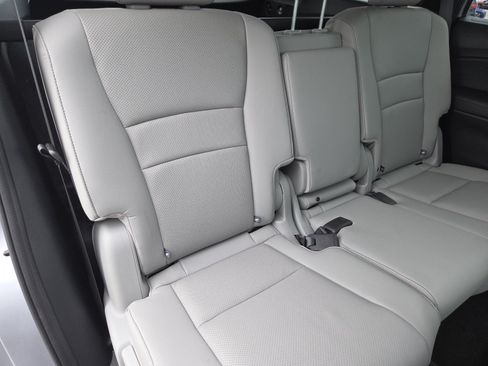 Used 2023 Honda Passport EX-L image 24