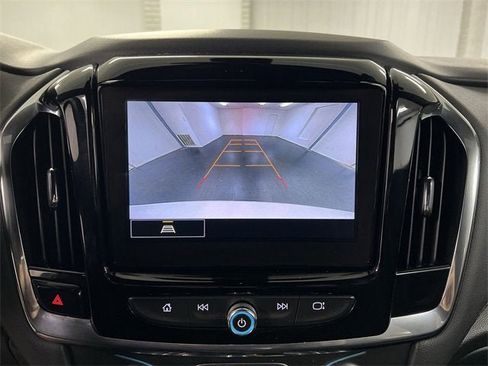 Certified 2023 Chevrolet Traverse LT image 14