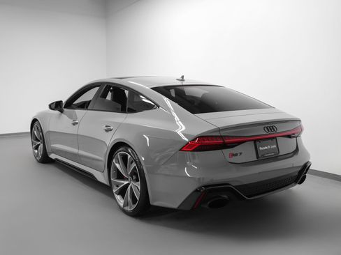 Used 2021 Audi RS 7 Sportback image 3