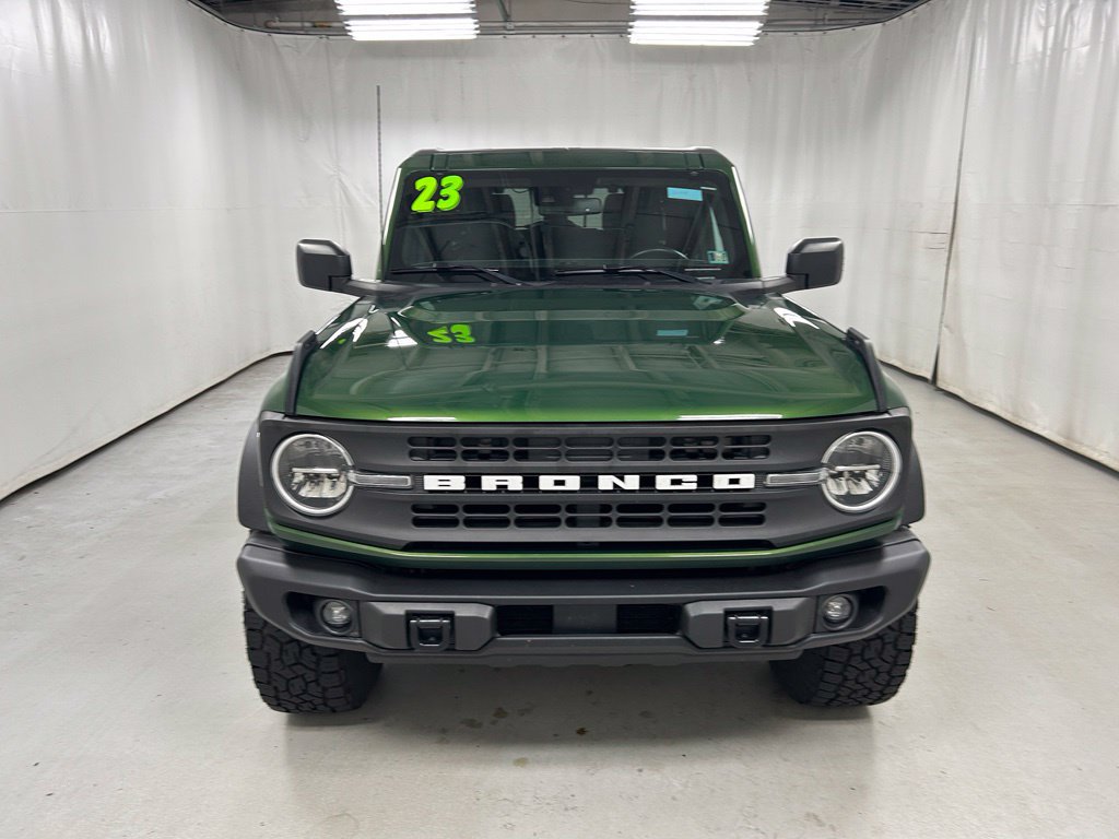 Used 2023 Ford Bronco Black Diamond w/ Sasquatch Package AWD/4WD image 3