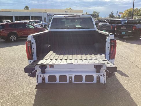 New 2025 GMC Sierra 2500 SLT image 8