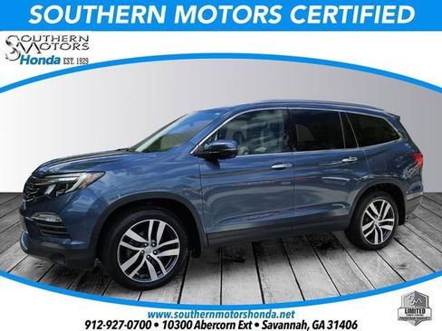 Used 2016 Honda Pilot Touring image 1