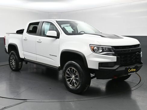 Used 2022 Chevrolet Colorado ZR2 AWD/4WD image 3