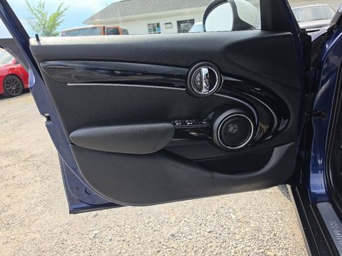Used 2015 MINI Cooper S FWD image 8