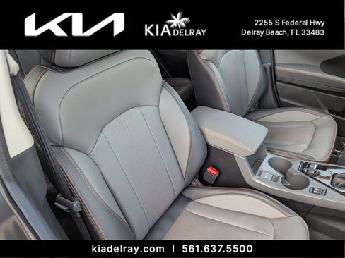 Used 2024 Subaru Crosstrek 2.5i Limited image 33