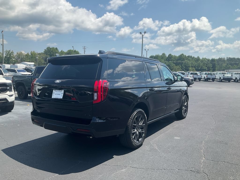New 2027 Ford Expedition Max Platinum w/ Stealth Appearance Package AWD/4WD image 5