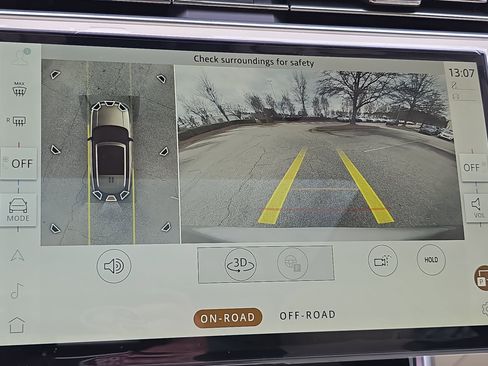 New 2026 Land Rover Range Rover SE image 23