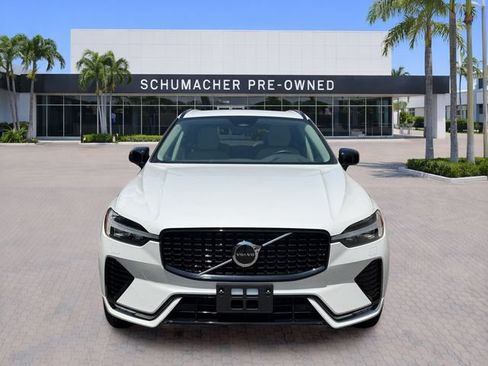Used 2024 Volvo XC60 B5 Core w/ Protection Package Premier AWD/4WD image 2