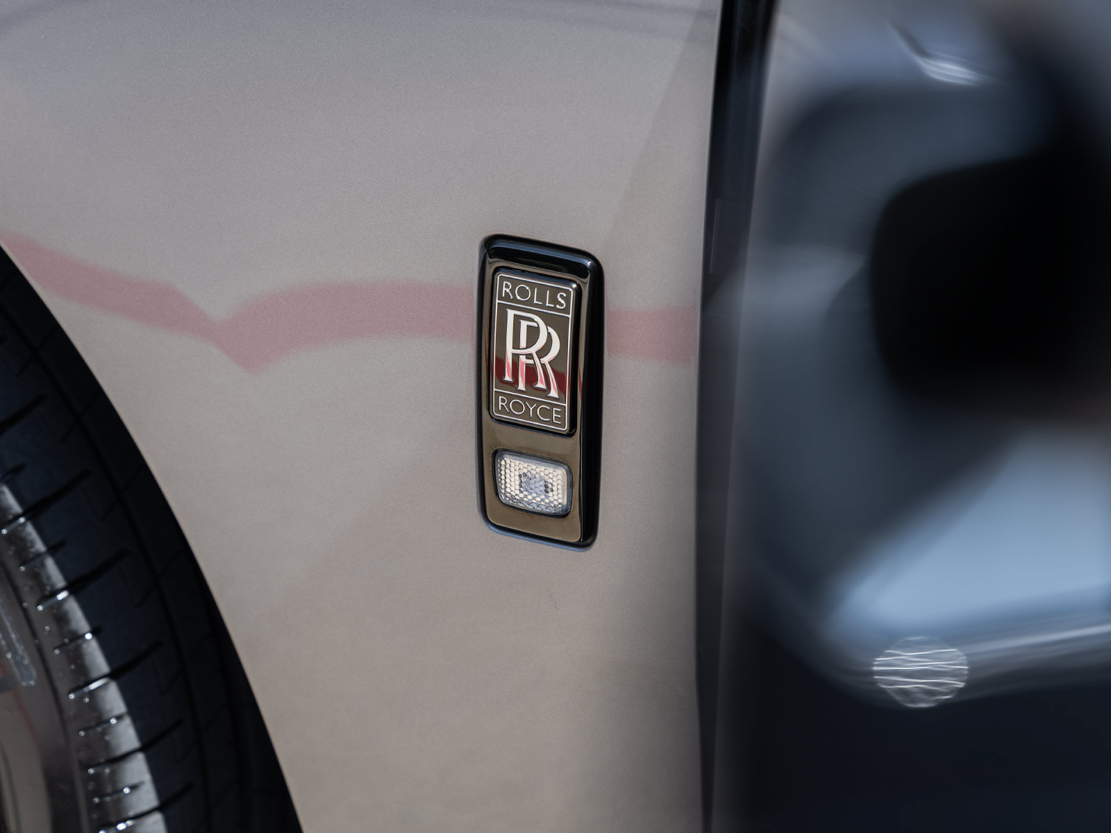New 2027 Rolls-Royce Cullinan Black Badge AWD/4WD image 17
