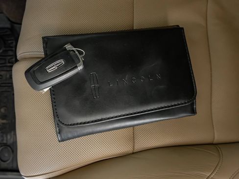 Used 2023 Lincoln Navigator L Reserve AWD/4WD image 63