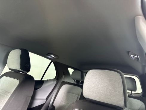 Used 2022 Chevrolet Equinox LT image 12