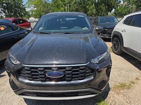 Used 2025 Ford Escape ST-Line AWD/4WD image 7