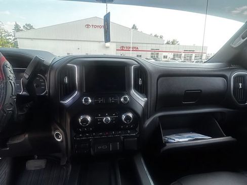 Used 2019 GMC Sierra 1500 AT4 w/ AT4 Premium Package AWD/4WD image 8