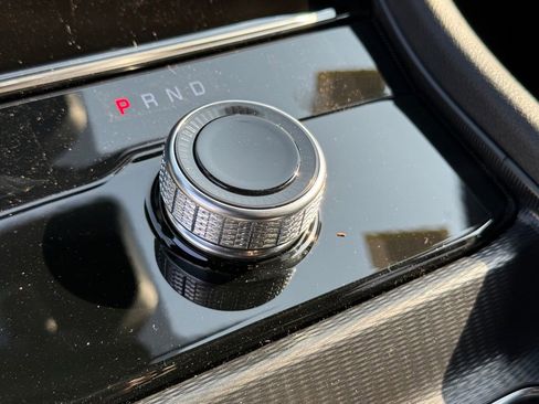 New 2025 Jeep Grand Cherokee L Limited w/ Black Appearance Package image 23