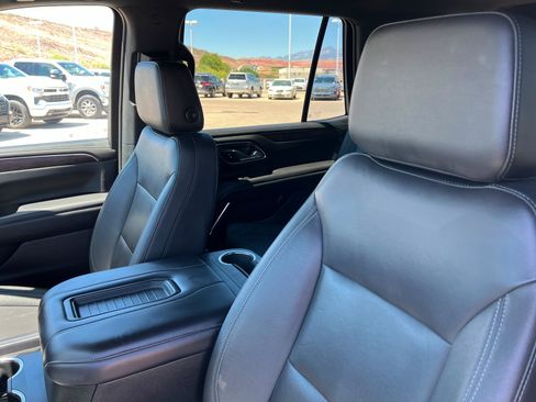 Used 2023 Chevrolet Tahoe Z71 AWD/4WD image 17